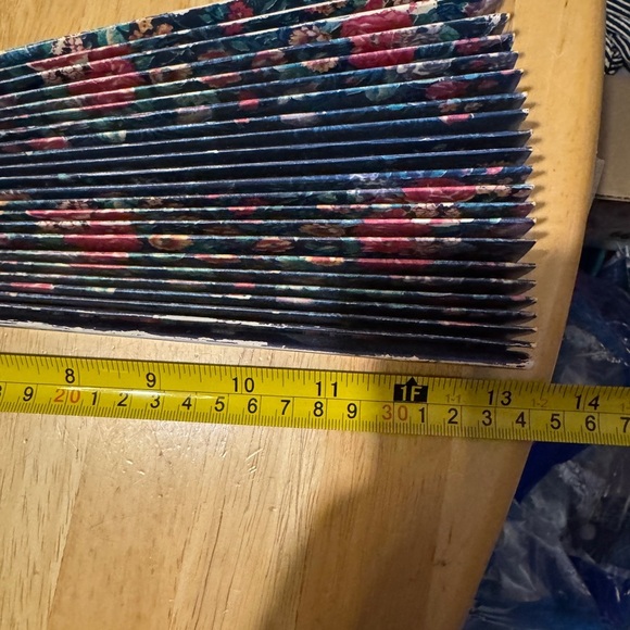 Vintage Doll Fan Wall Mount - Picture 10 of 12